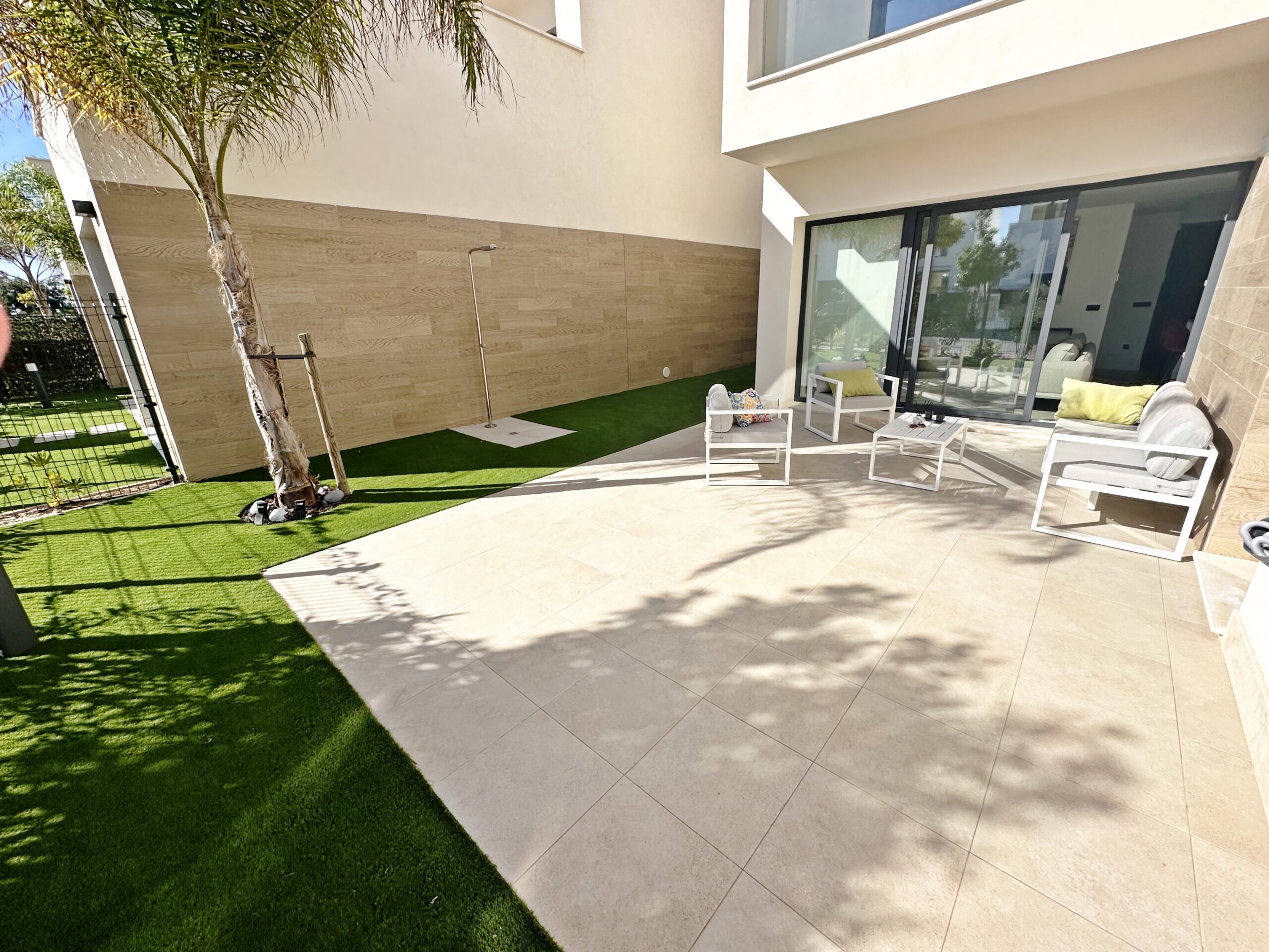 Detached Villa in Santa Rosalia Lake and Life Resort,  - Vidando